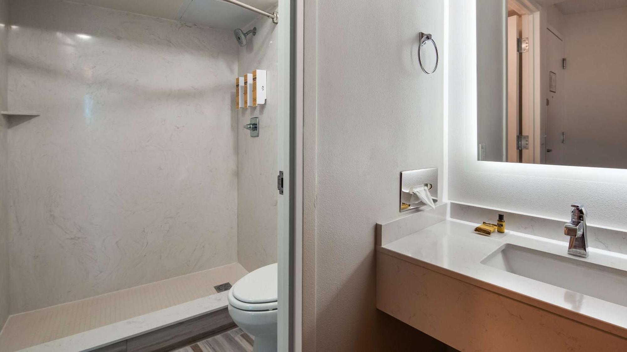 Best Western Plus Wausau Tower Inn Eksteriør billede