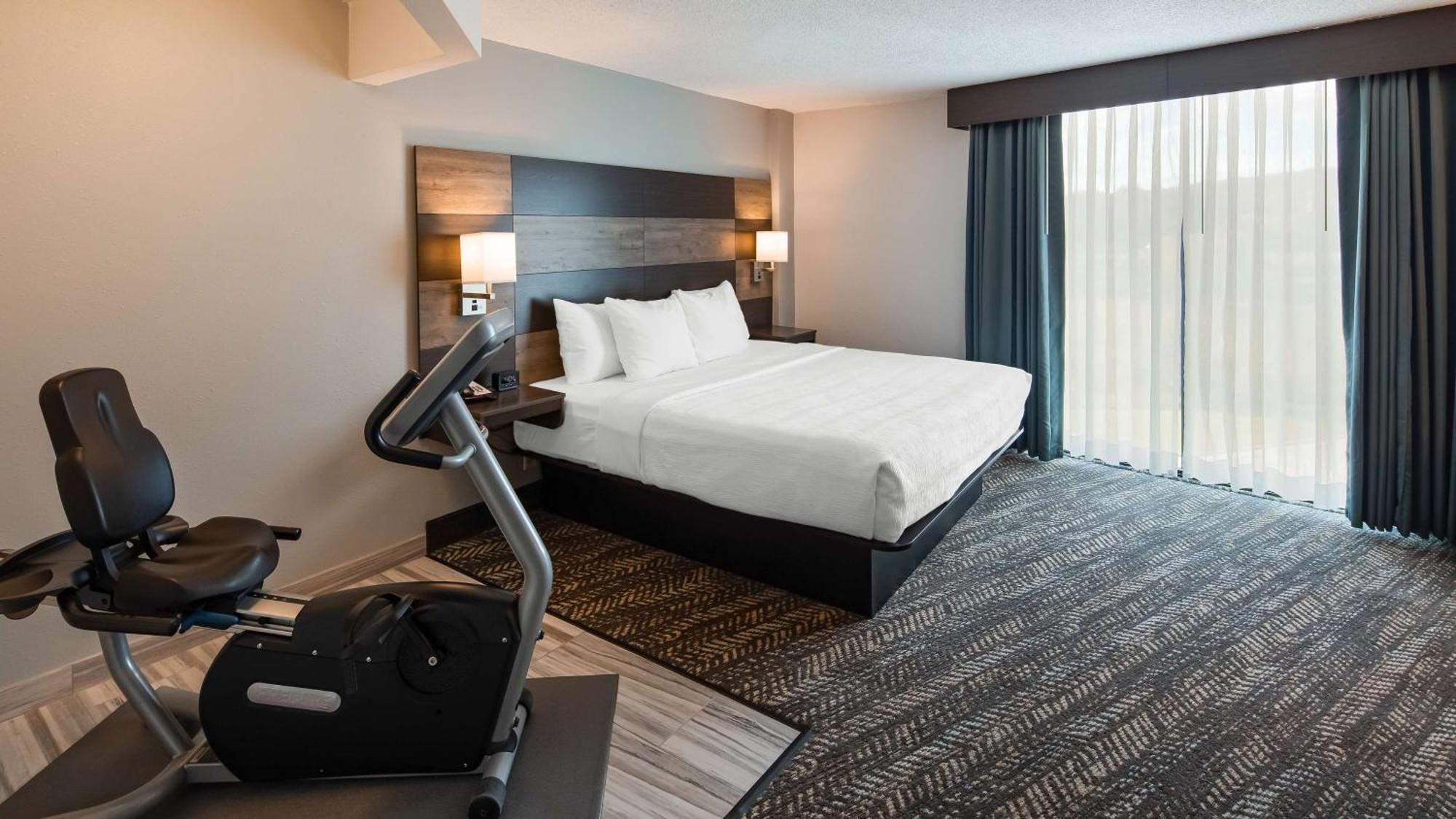 Best Western Plus Wausau Tower Inn Eksteriør billede